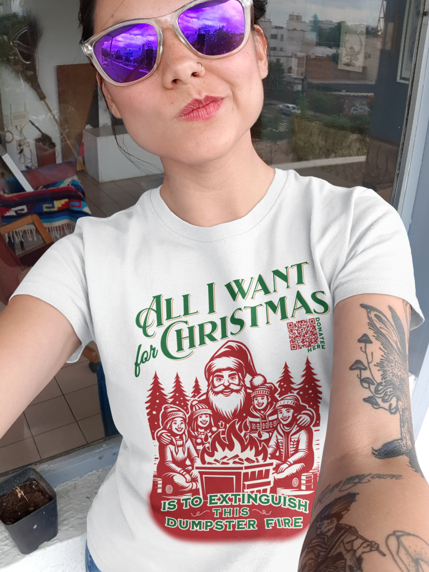 Dumpster Fire Christmas QR Code | Women's Tee